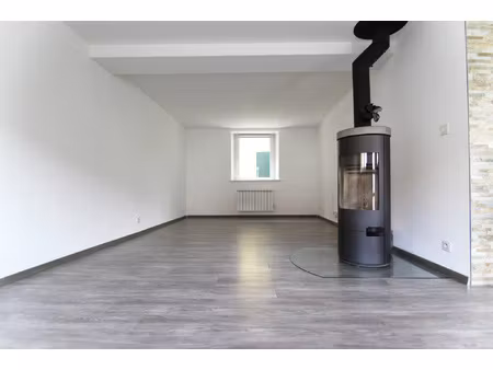 maison de 105m2 + cave + garage + terrasse + parking
