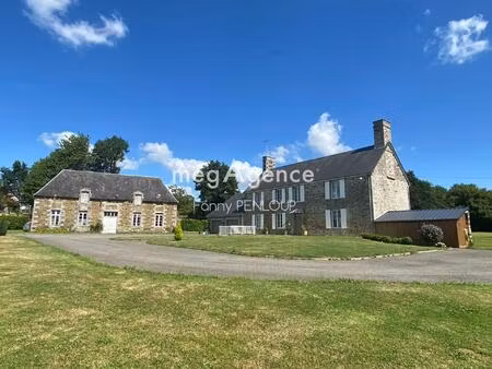 maison en pierres entièrement rénovée avec dépendance à 30 min du mont-saint-michel