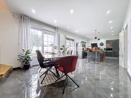 maison mazières en mauges 10 pièce(s) 165 m2