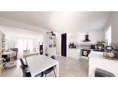vente maison 6 pièces 107 m2 à pontault-combault
