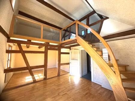 maison 7 pièces 160m2 avec cour 2 logements centre ville