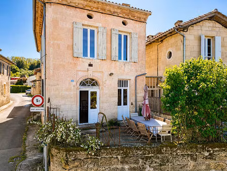 charmante maison avec vue sur la dordodne