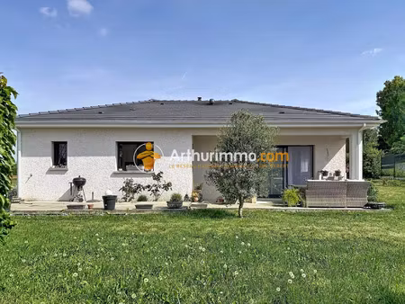 vente maison 4 pièces 101 m2 à saint-savin