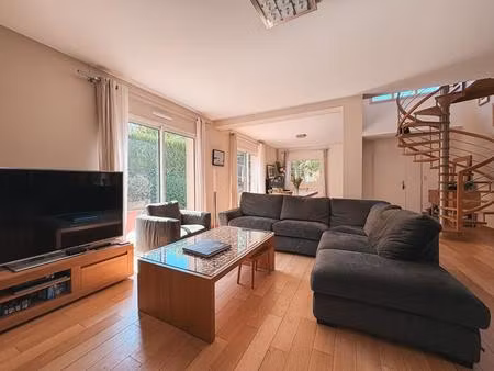 maison 5 chambres - jardin et garage - orvault / la cholière