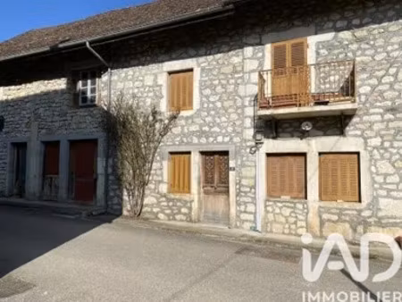 maison à saint-martin-de-bavel (01510)