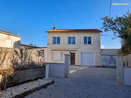 à louer  maison 5 pièces  centre de la crèche (79260)