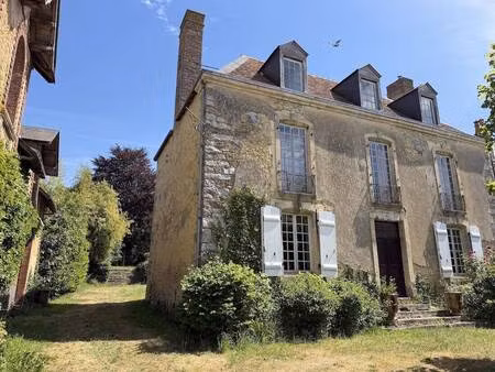 hôtel particulier à vendre