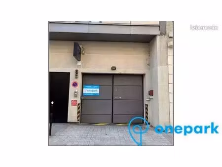 parking/box 12 m² clichy