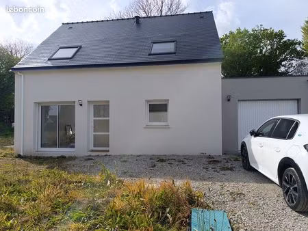 maison neuve accès pmr 4 chambres : proche commerces et ecoles