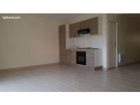 maison 4 pièces de 90 m²