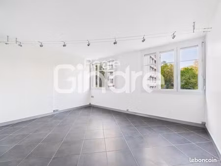 appartement 2 pièces 51 m²