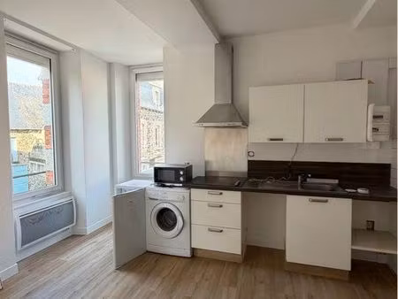 t1 non meublé refait à neuf – hyper centre – tout à pied