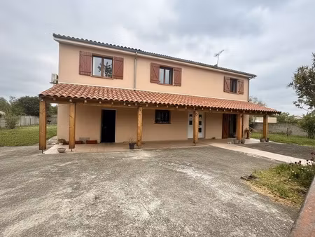maison 7 pièces - 159 m²