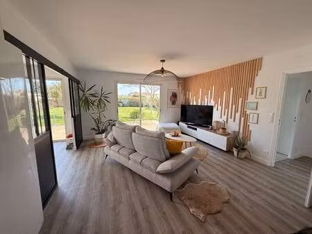 location maison meublé aux sables-d'olonne (85100) : à louer meublé / 80m² les sables-d'ol