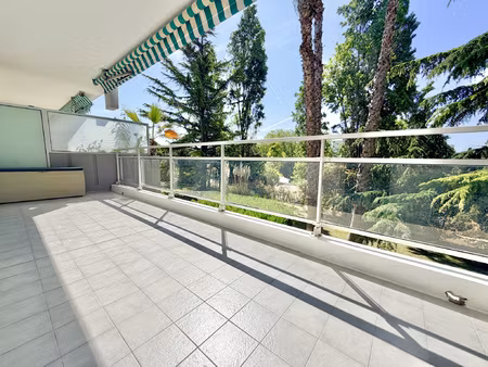 antibes quartier rabiac 3p 63m2 parking et cave