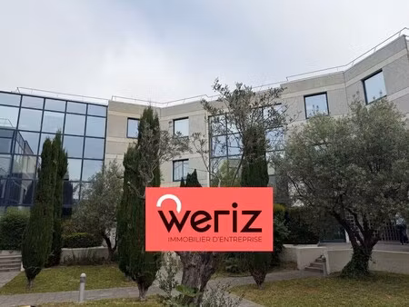 location bureaux 66 m² à 737 m²