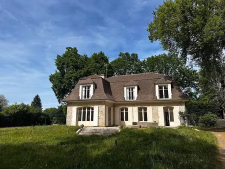 location maison 10 pièces 230 m² à barbizon (77630)  3 000 €