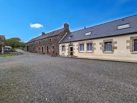 maison de campagne avec vie de plain pied possible à la chapelle-neuve