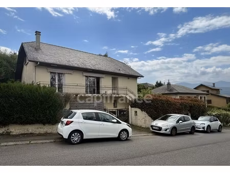 grande maison avec vue pyrénées