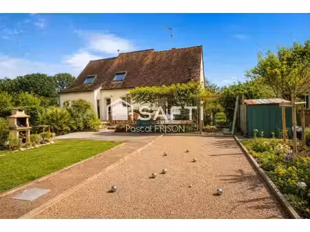un jardin de 2 500 m²  quatre chambres et un cadre de vie exceptionnel… il ne manque plus 
