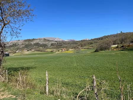 terrain 550 m2 gap