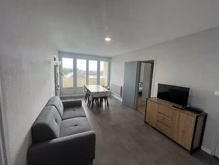 location appartement 3 pièces meublé à angers (49000) : à louer 3 pièces meublé / 51m² ang