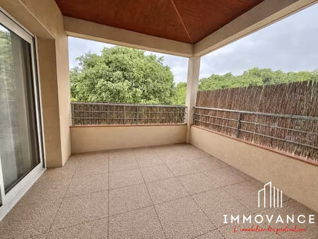 appartement t3 de 60m2 avec terrasse et parking