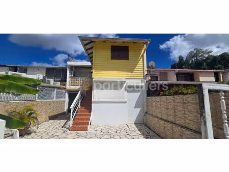 maison les abymes 200 m2