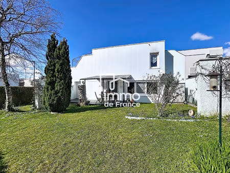 maison t4 90m2 dans le centre de st genis pouilly