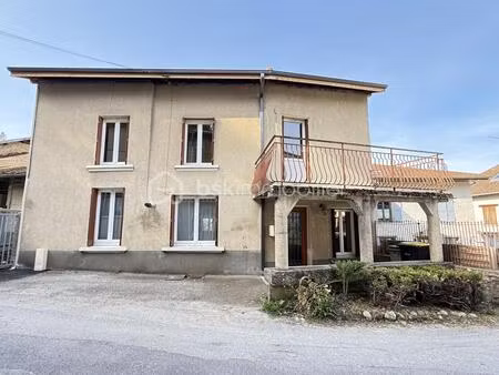 maison de village – izeaux (38140) – 5 pièces – 142 82 m²