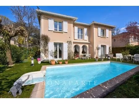 villa de 7 pièces de luxe en vente lyon  auvergne-rhône-alpes