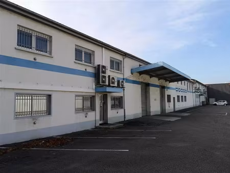 location local d'activités illzach 1 770 m²