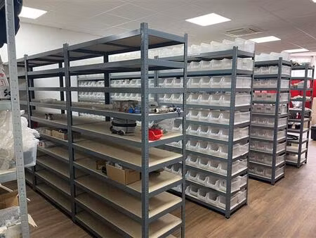 location local d'activités montpellier 387 m²