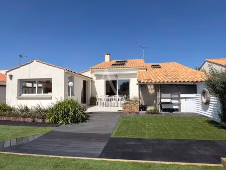 maison proche saint gilles croix de vie 140m²