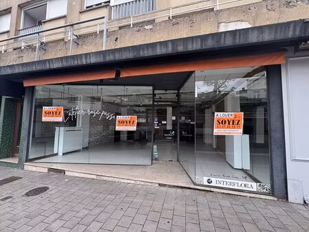 à louer fonds de commerce 70 m² – 1 400 € |valenciennes