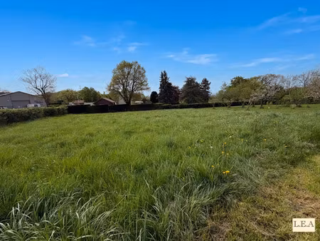 achat terrain 1 070m² st pardoux 63440