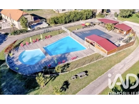 vente camping 806 m²