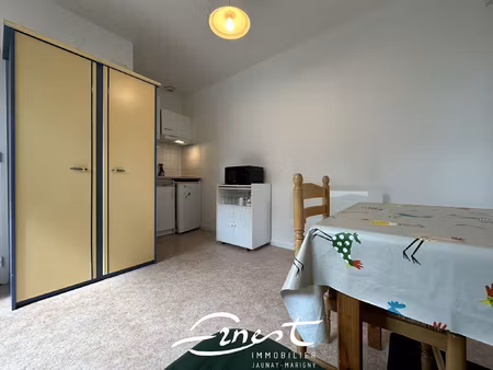 studio meublé toutes charges comprises