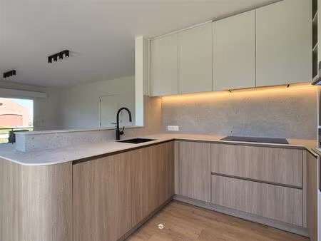 appartement te huur in nieuwkerken-waas met 2 slaapkamers