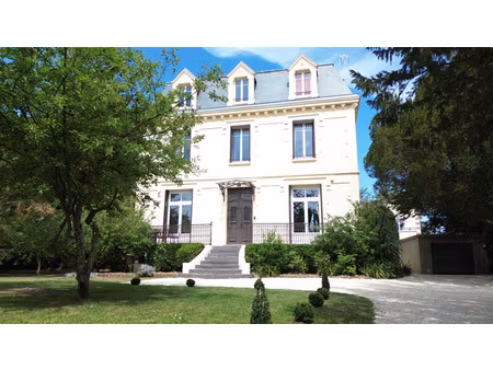 maison de maître