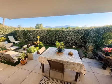 appartement 3 pièces de grand standing à puget sur argens