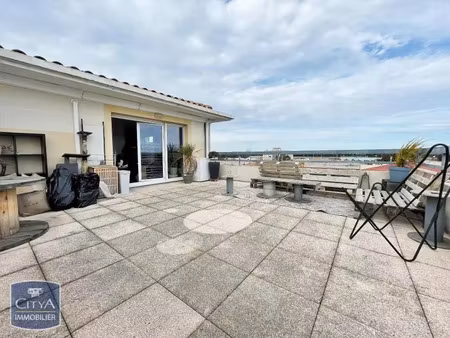 appartement à louer 2 pièces 44.56 m² - châteaurenard (13) - 645€