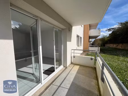 appartement à louer 3 pièces 61.25 m² - saint-jean-d'angély (17) - 586€