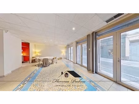 local commercial 2 pièces - 86 m²