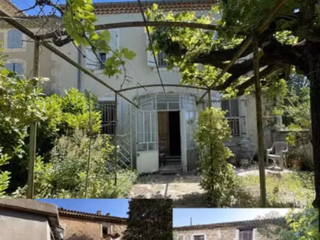 maison de village à bouchet (26790)
