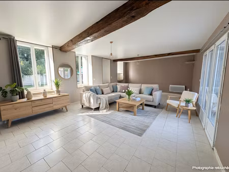 maison estissac 6 pièce(s) 154.28 m2