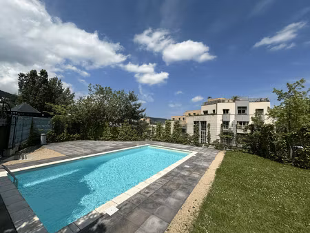 location appartement 5 pièces 180m² chamalieres 63400