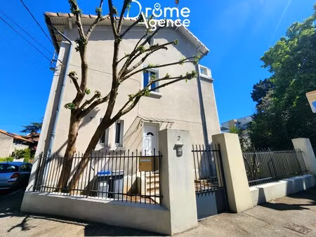 location maison 5m² valence 26000