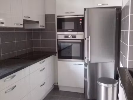 location appartement 3 pièces 94 m² à castelnaudary (11400)