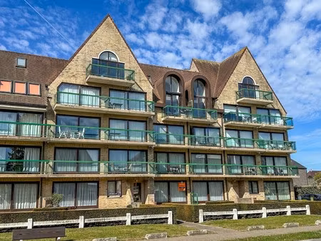 instapklaar appartement met 2 brede zonneterrassen op een boogscheut van oostduinkerke-bad